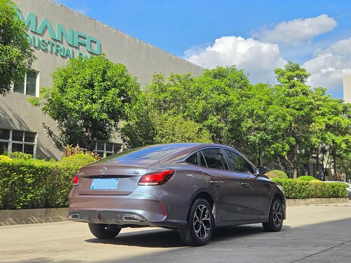 Фото 6 - MG Motor 5