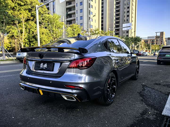 Фото 9 - MG Motor 6