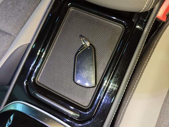 Фото 9 - Volkswagen ID.4 Crozz