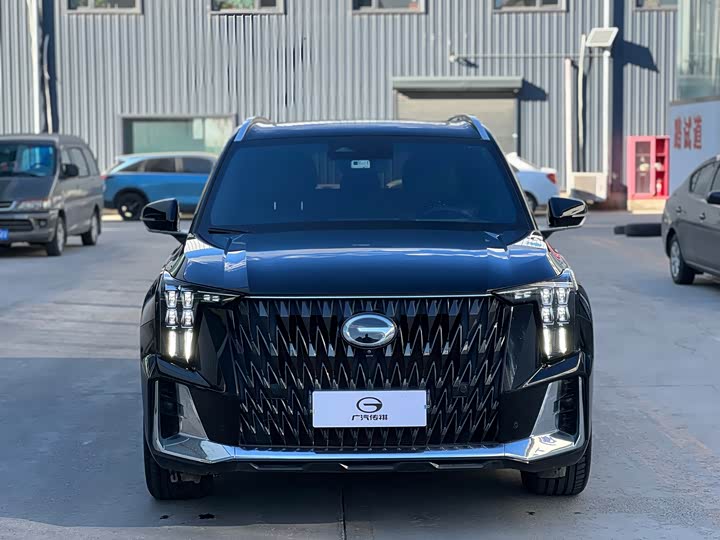 Фото 2 - GAC Trumpchi GS8