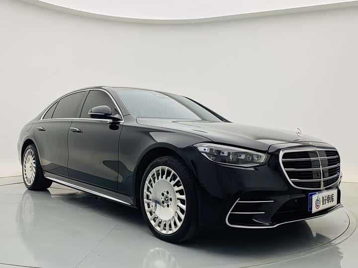 Фото 3 - Mercedes-Benz S-Class