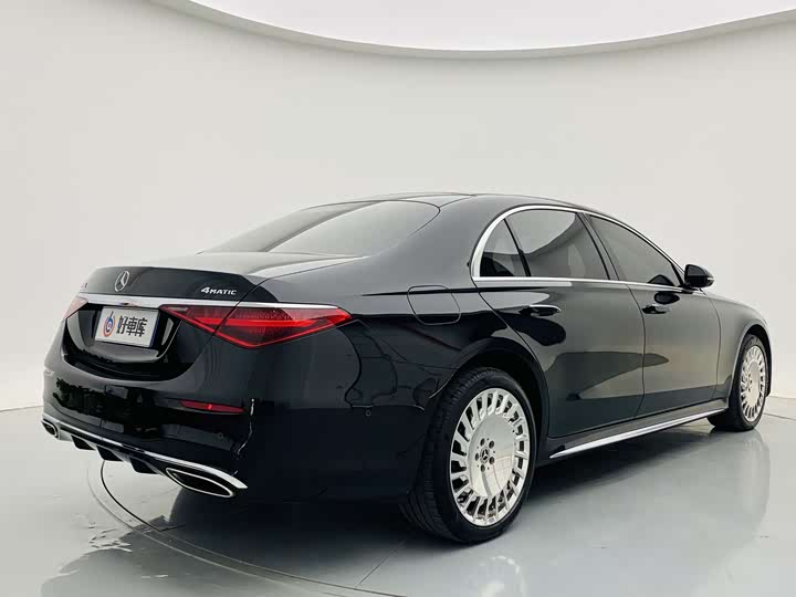 Фото 5 - Mercedes-Benz S-Class