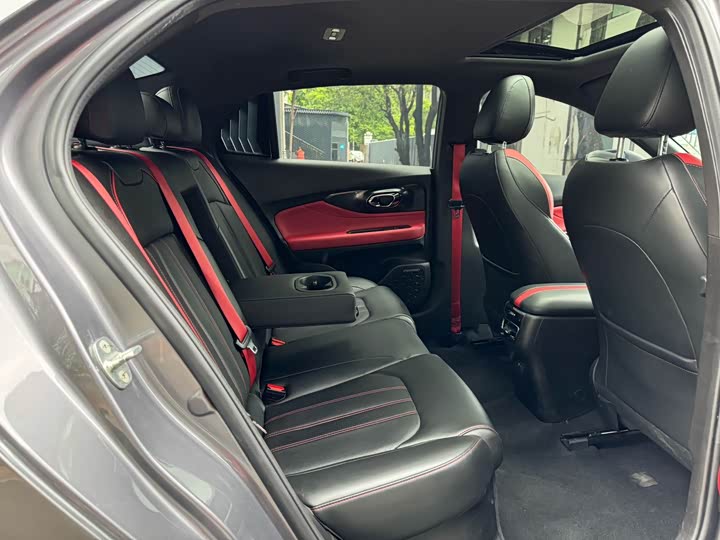 Фото 6 - GAC Trumpchi Empow R