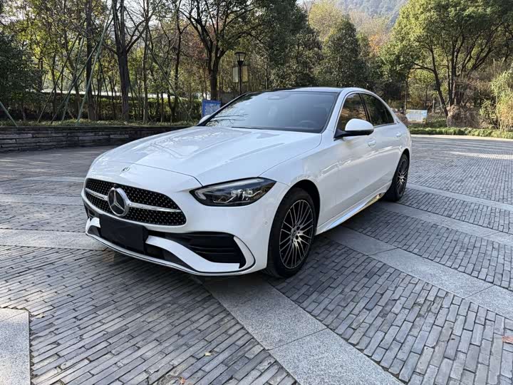 Фото 2 - Mercedes-Benz C-Class