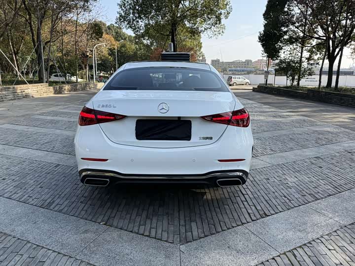 Фото 5 - Mercedes-Benz C-Class