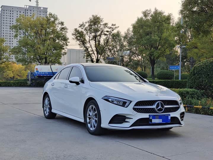Фото 3 - Mercedes-Benz A-Class