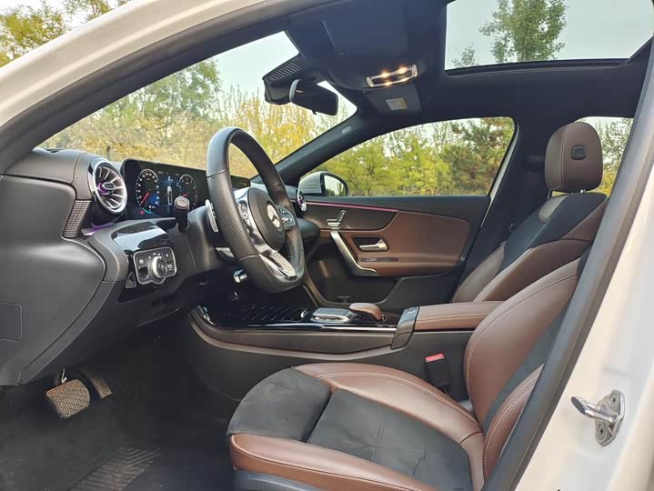 Фото 6 - Mercedes-Benz A-Class