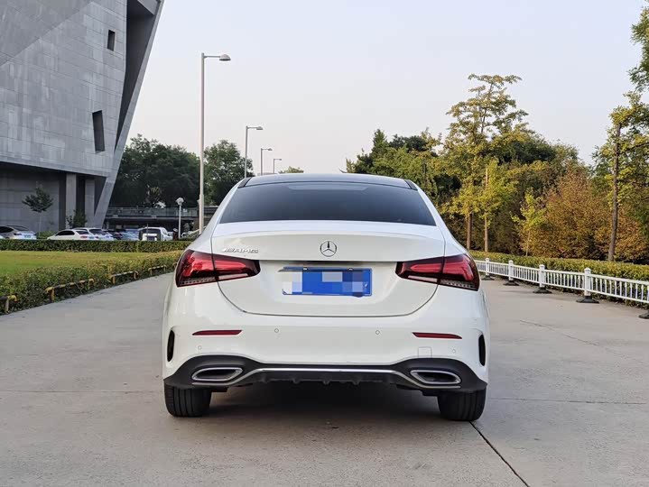 Фото 9 - Mercedes-Benz A-Class