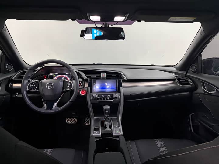 Фото 6 - Honda Civic