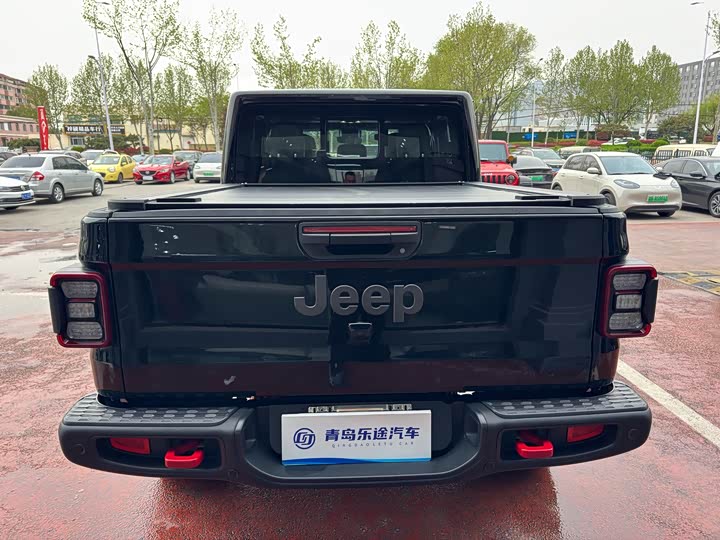 Фото 5 - Jeep Gladiator