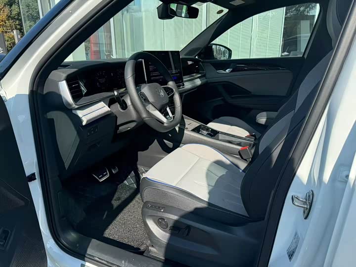 Фото 4 - Volkswagen Tayron