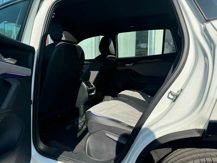 Фото 5 - Volkswagen Tayron