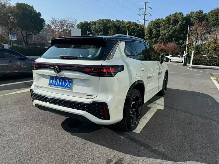 Фото 9 - Volkswagen Tayron