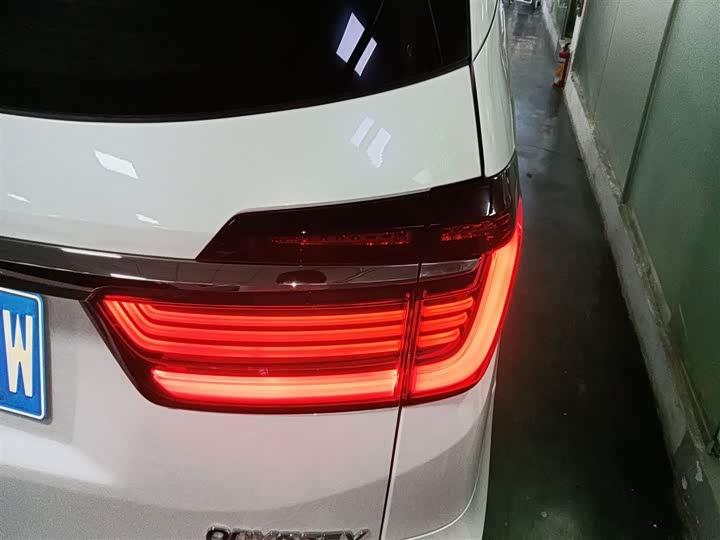 Фото 8 - Honda Odyssey