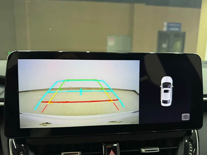 Фото 6 - Toyota Corolla