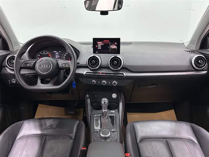 Фото 9 - Audi Q2L