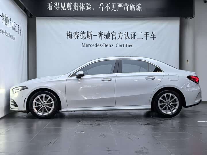 Фото 2 - Mercedes-Benz A-Class