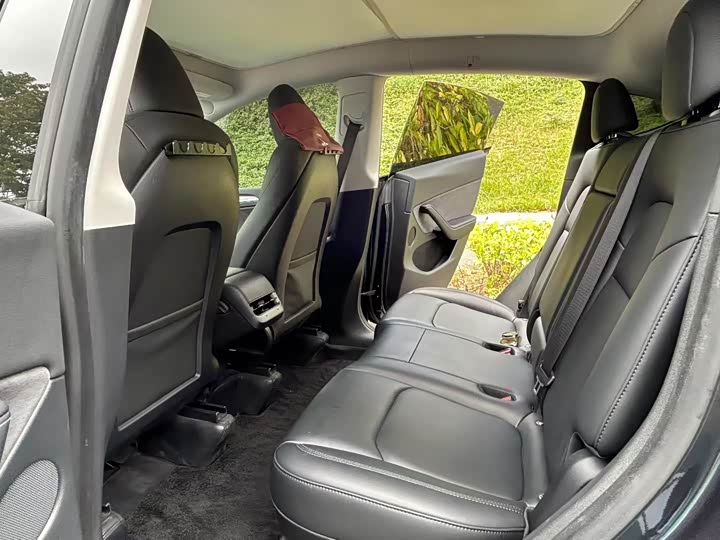 Фото 7 - Tesla Model Y