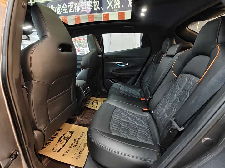 Фото 8 - Changan UNI-T