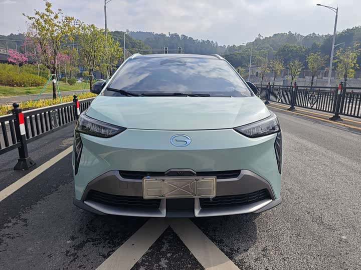 Фото 2 - GAC Aion Y