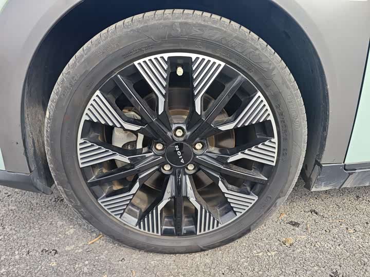 Фото 6 - GAC Aion Y