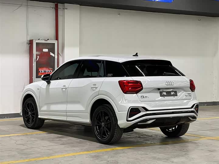 Фото 4 - Audi Q2L