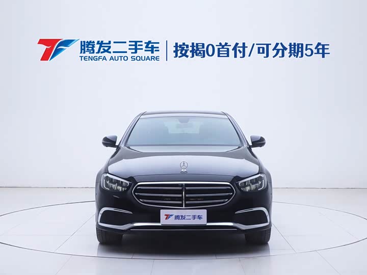 Фото 2 - Mercedes-Benz E-Class