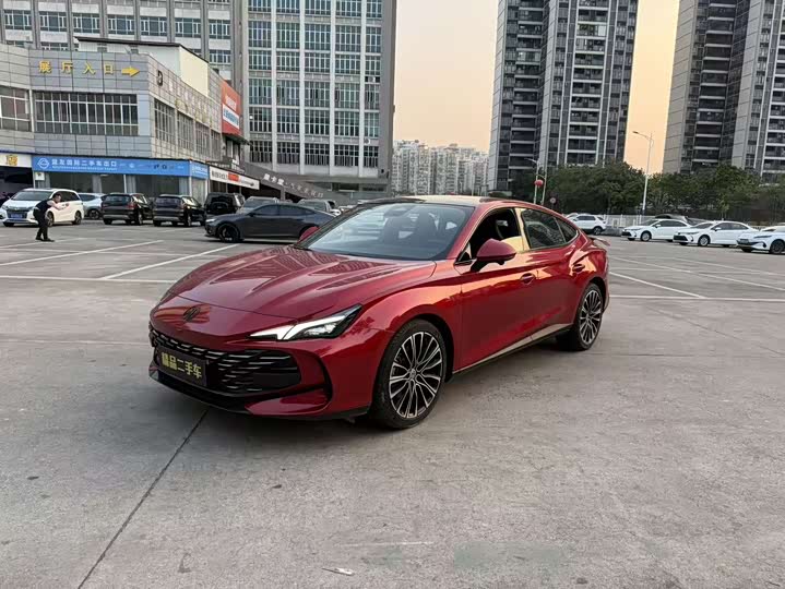 Фото 1 - MG Motor 7