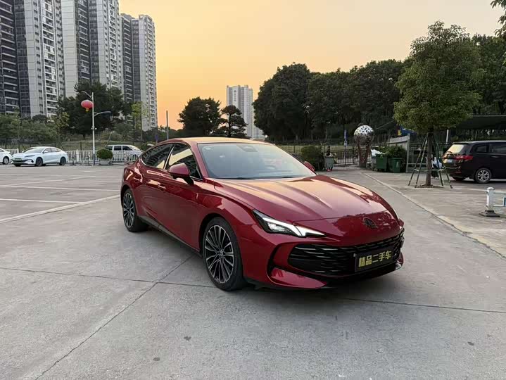 Фото 3 - MG Motor 7