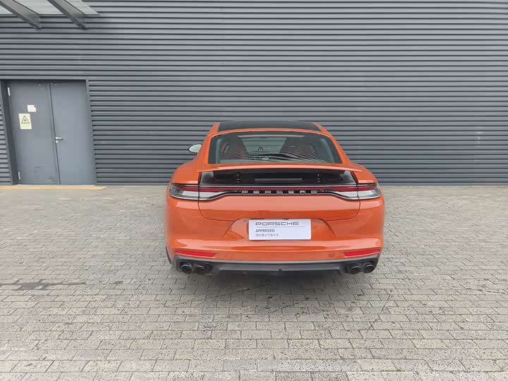 Фото 5 - Porsche Panamera