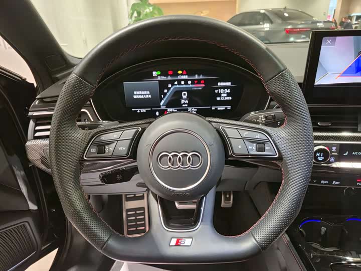 Фото 7 - Audi S4
