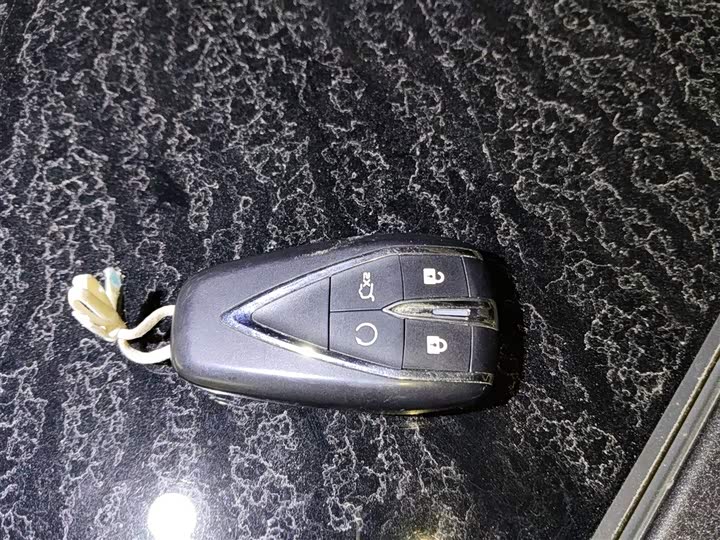 Фото 9 - Changan UNI-V