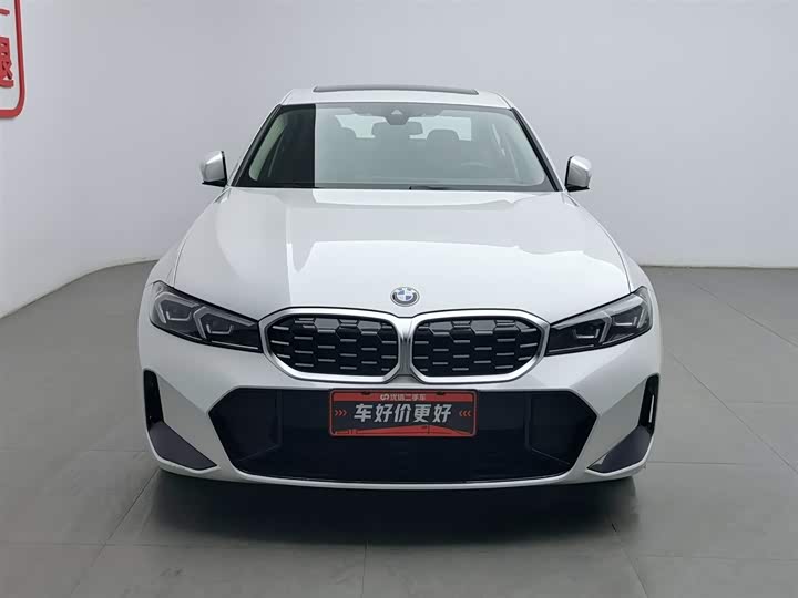 Фото 3 - BMW 3 Series