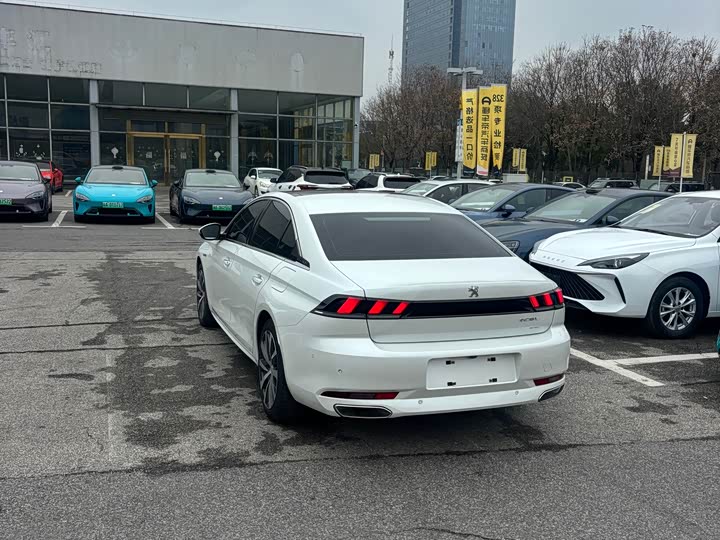 Фото 4 - Peugeot 508L Hybrid