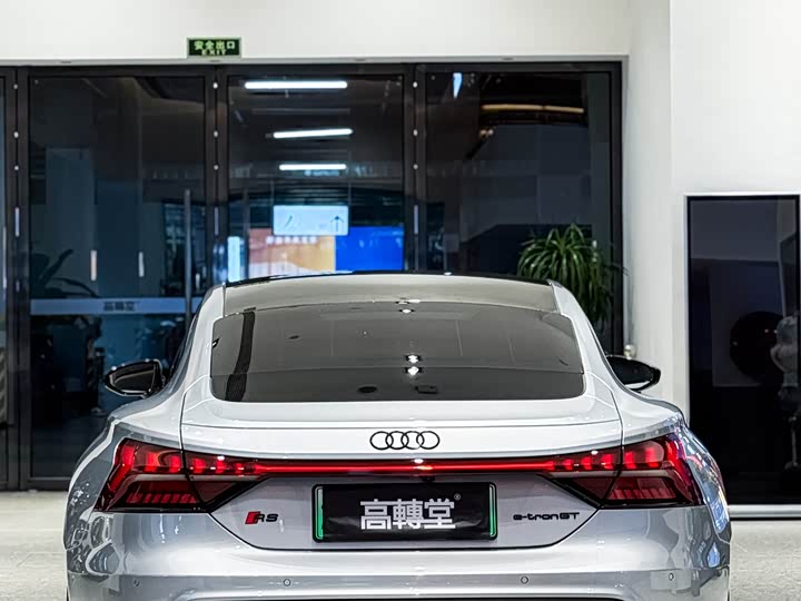 Фото 5 - Audi RS e-tron GT