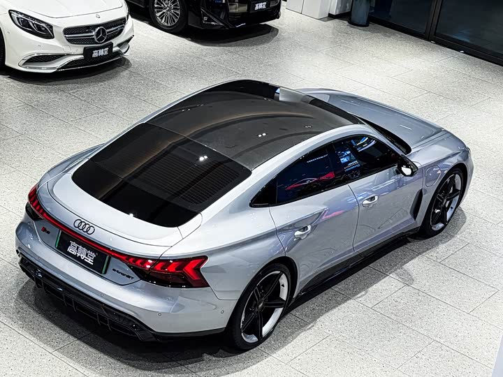 Фото 6 - Audi RS e-tron GT