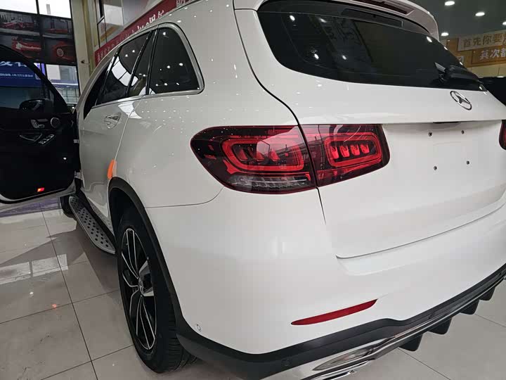 Фото 8 - Mercedes-Benz GLC-Class