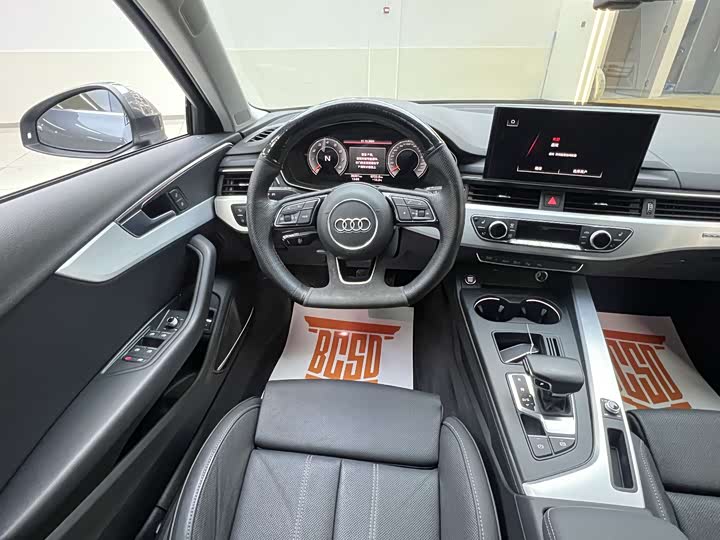 Фото 7 - Audi A4L