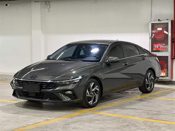 Фото 1 - Hyundai Elantra N line