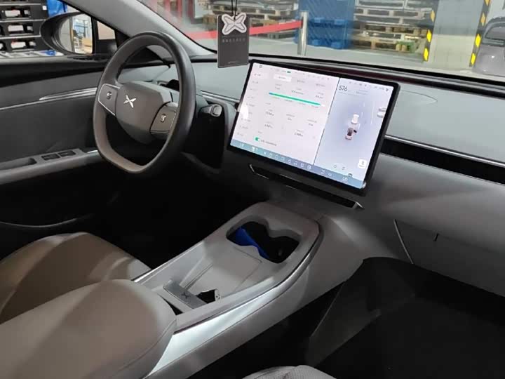 Фото 9 - XPeng Mona M03