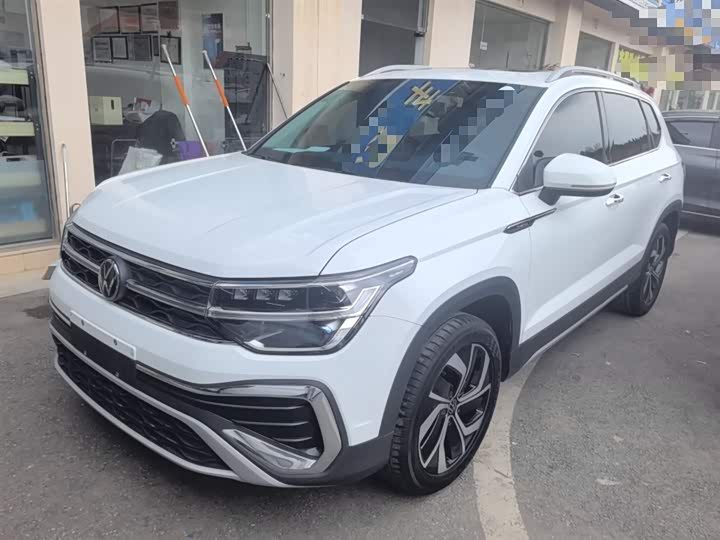 Фото 2 - Volkswagen Tharu