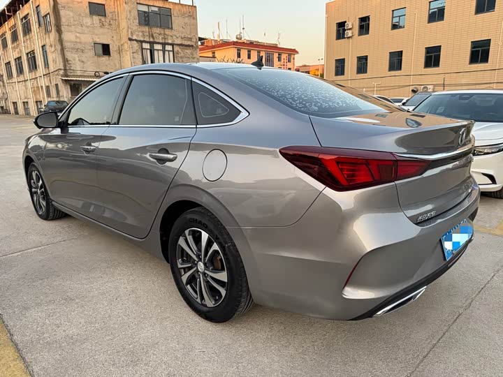 Фото 5 - Changan Eado Plus