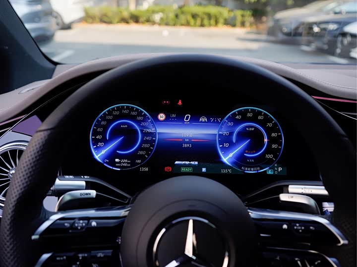 Фото 9 - Mercedes-Benz EQS AMG