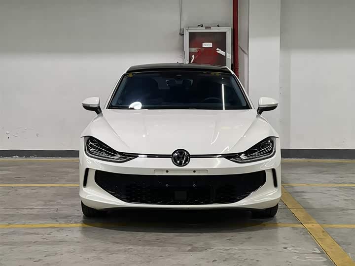 Фото 2 - Volkswagen Lamando L