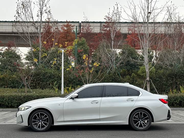 Фото 7 - BMW 3 Series