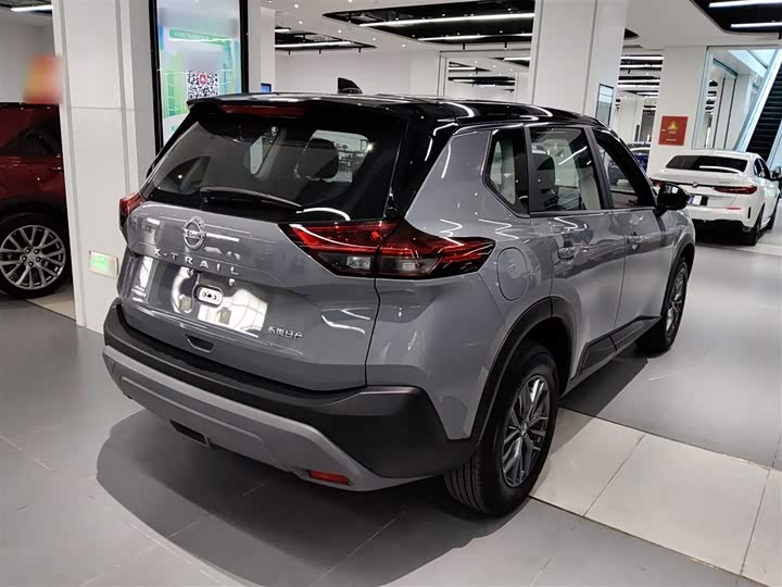 Фото 7 - Nissan X-Trail