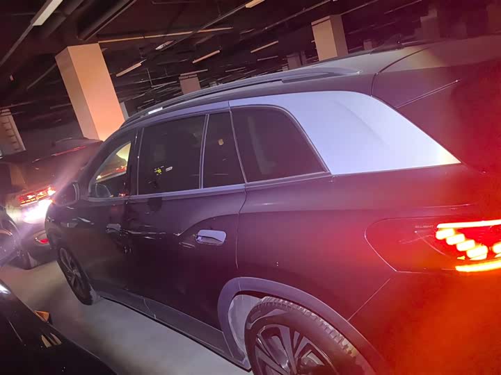 Фото 5 - Volkswagen ID.6 Crozz