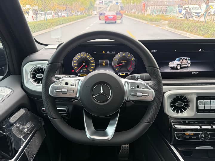 Фото 8 - Mercedes-Benz G-Class