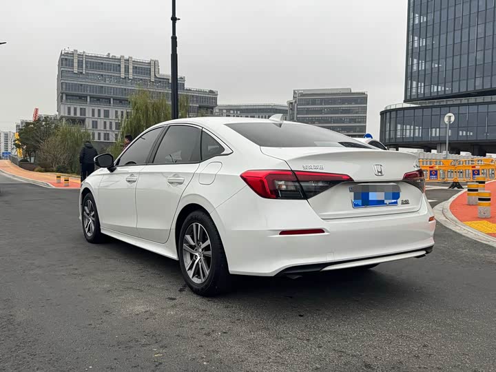 Фото 7 - Honda Civic