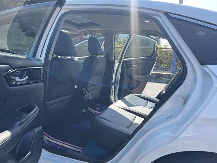 Фото 2 - Honda Crider